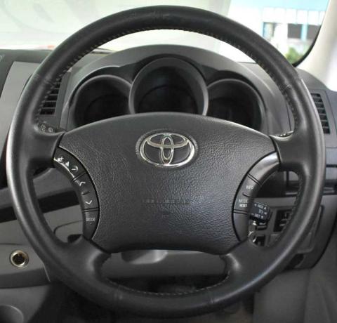 2. Vehicles with Steering wheel controls