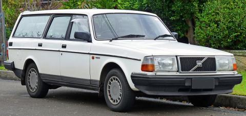 Volvo 200 Series 1975-1993