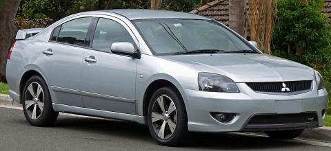 Mitsubishi 380 2004-2010