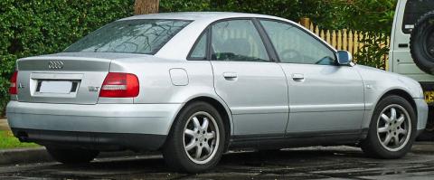 Audi A4 1998-2001 Avant (B5)  