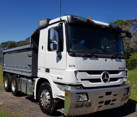 Mercedes Actros