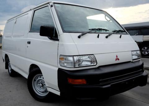 Mitsubishi Express 1999-2013