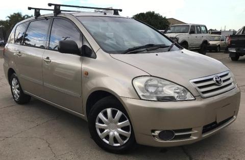 Toyota Avensis Verso (Ipsum) 2000-2009