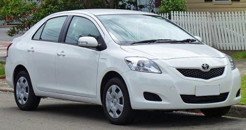 Toyota Yaris (Vitz) 2005-2011