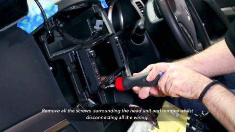Embedded thumbnail for Mitsubishi Outlander Install
